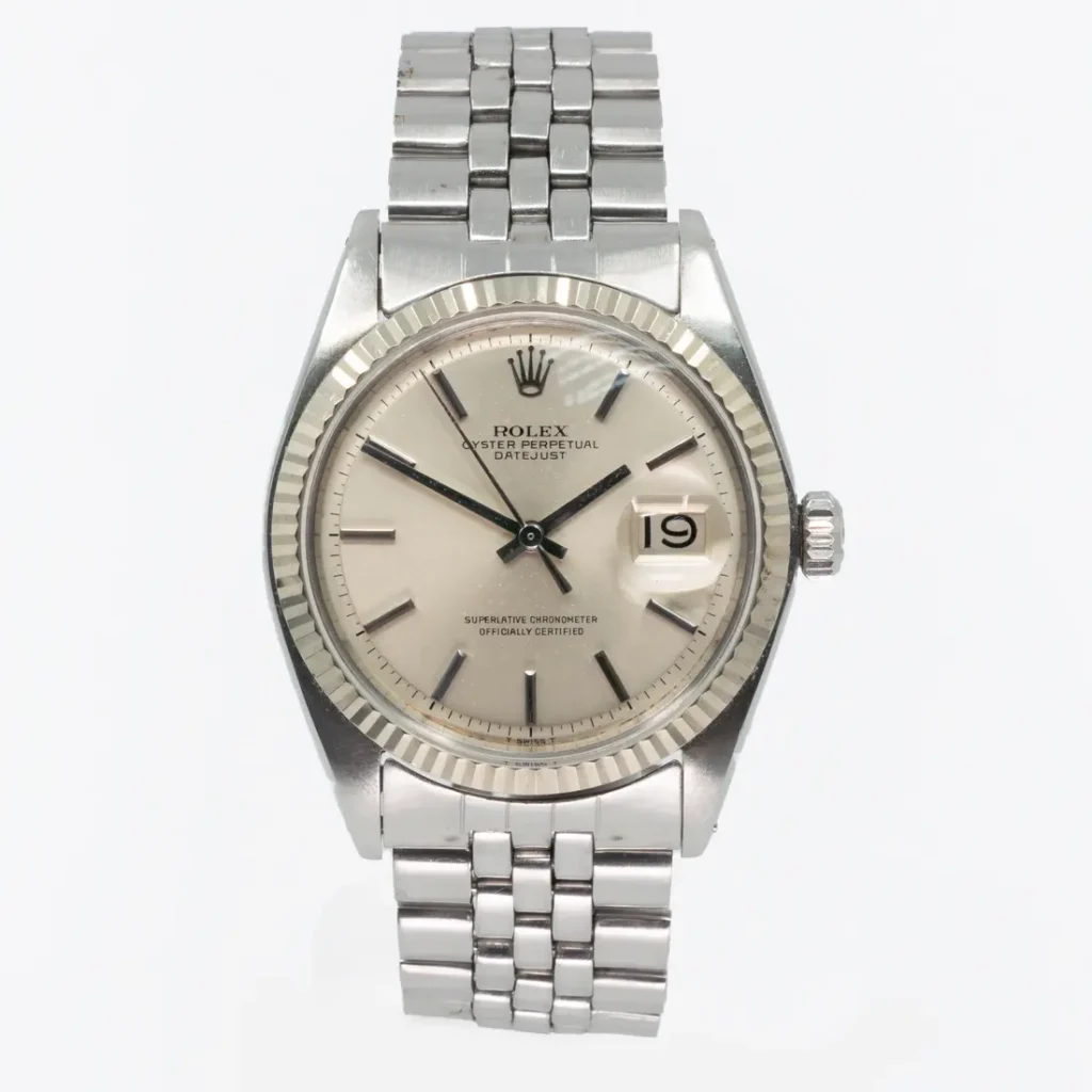 Dial facing view of a Pre-owned Rolex Datejust 1601